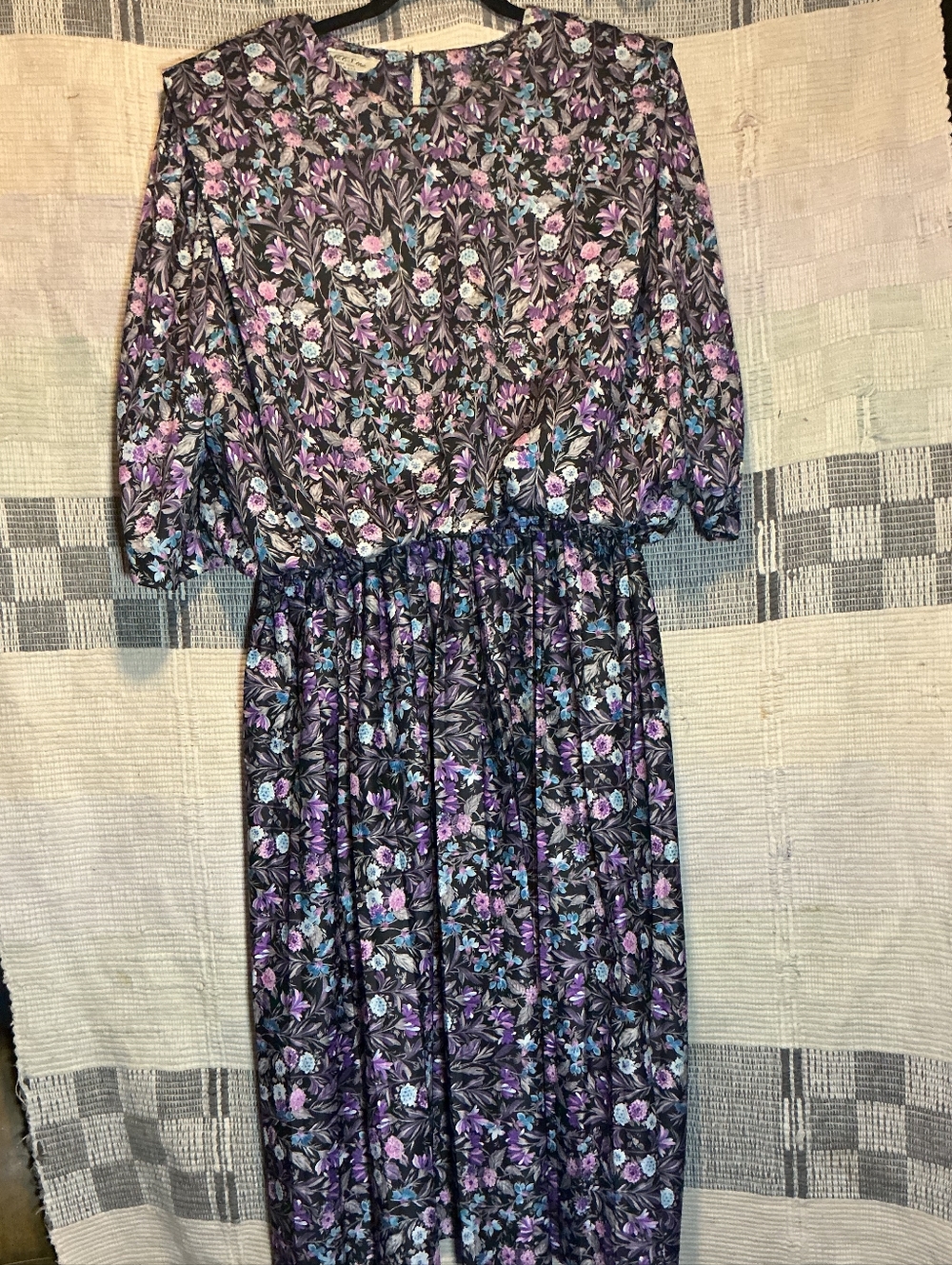80s Floral Midi Dress in Purple and Black with Elastic Waist